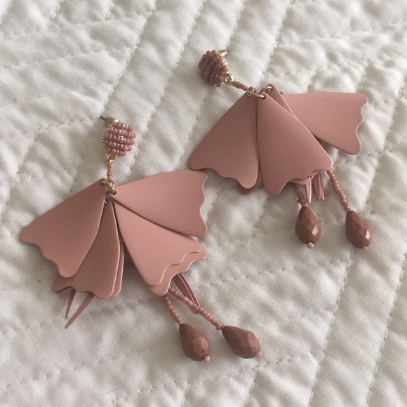 Francesca Floral Earrings. - Picture 1 of 2